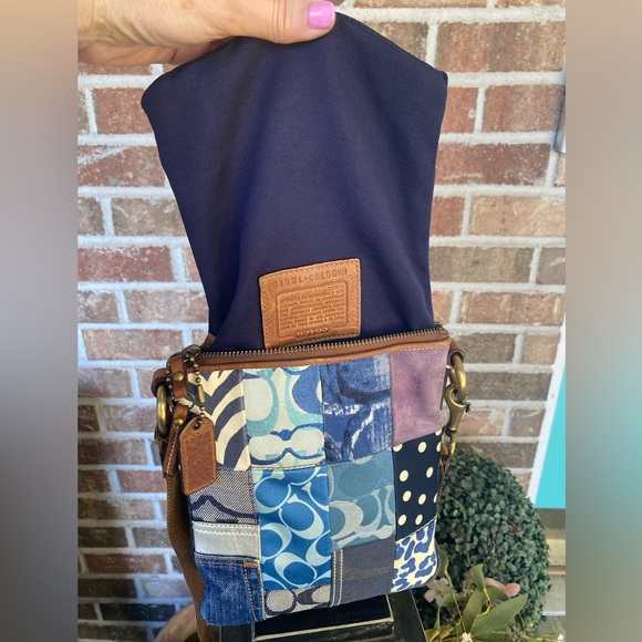 COACH Patchwork Crossbody Bag
LIMITED EDITION 10818 - Picture 3 of 11